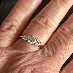 Moissanite 1ct Size 8.  3 stone promise ring NWT